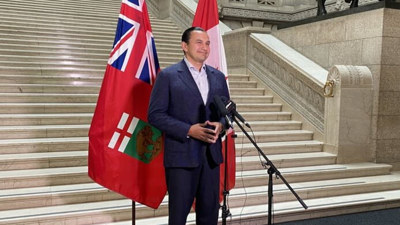 Kinew stands with Carney, vows to fight back against Trump’s tariffs