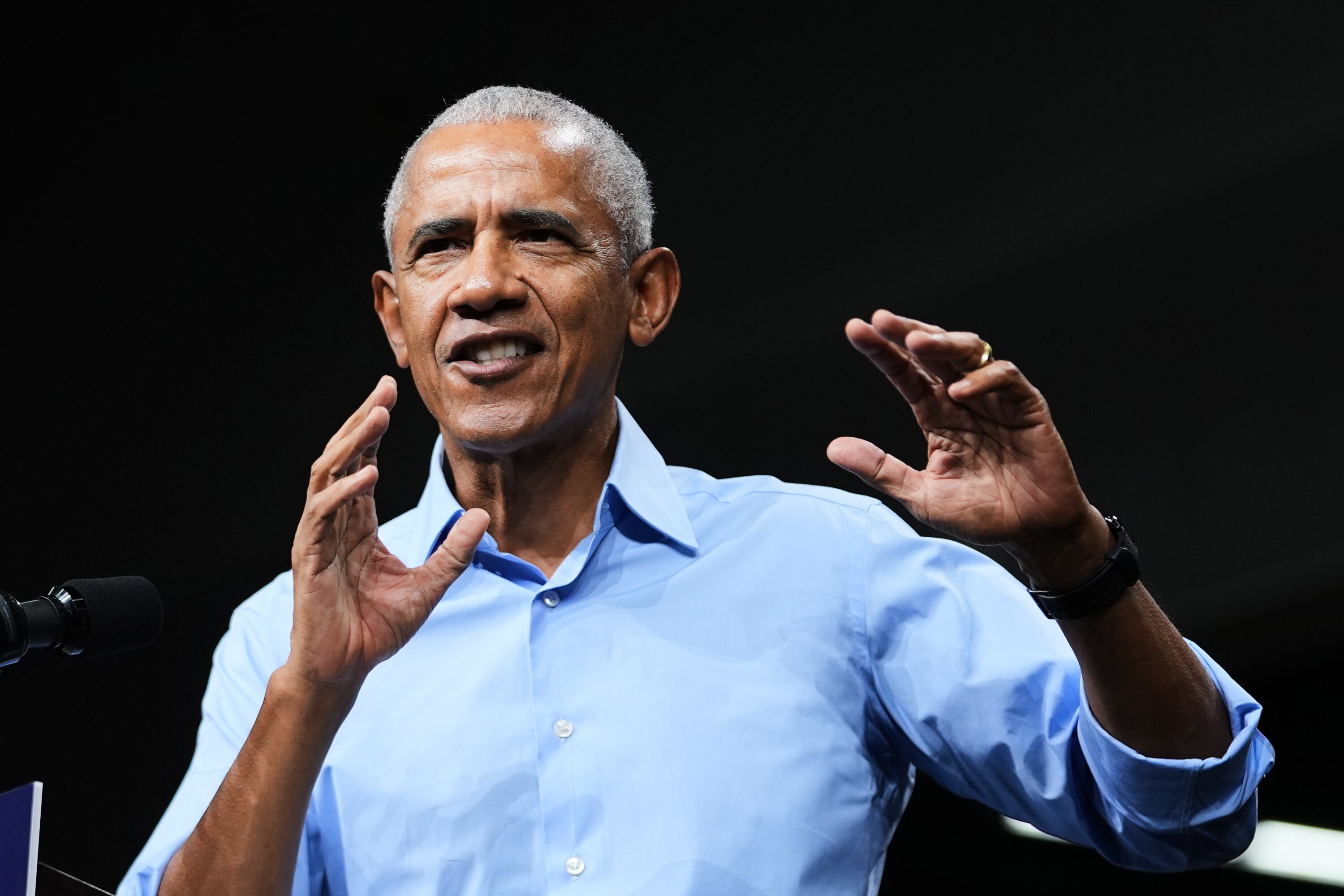‘They are the nicest people’: Barack Obama ridicules Trump’s trade war with Canada