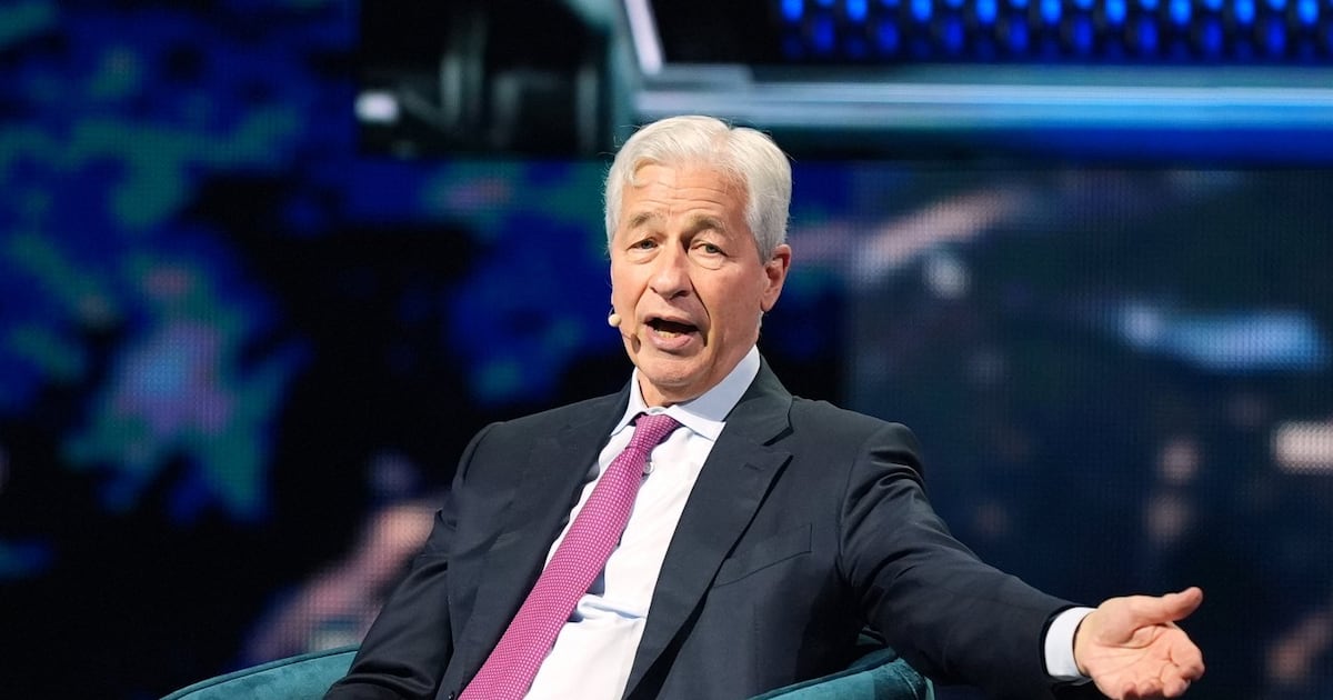 JPMorgan supports Trump administration push for quarterly reporting