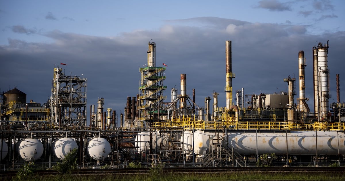 Statistics Canada reports manufacturing sales up 4.2 per cent in April at ...