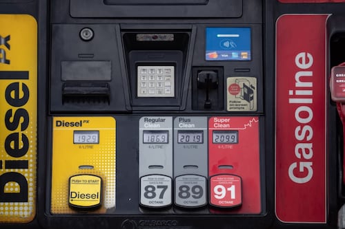 Canadian pump prices creep higher as Mideast fighting escalates