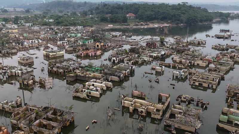 Worsening El Niño threatens Asia with drought, potentially raising food prices globally