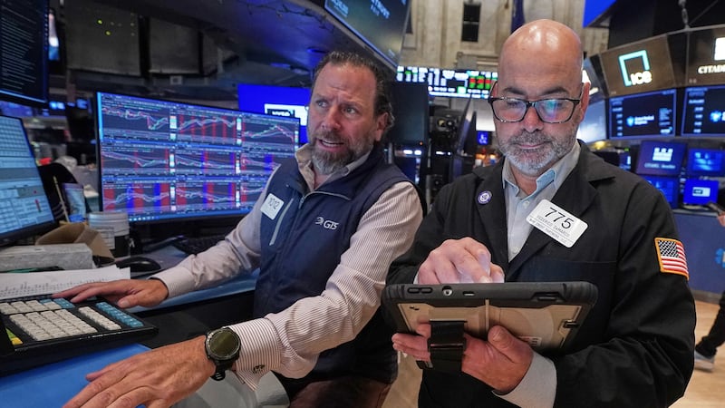 U.S. stocks swing from losses to small gains following the latest reversal for oil prices