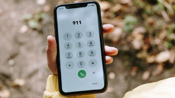 Police turn to AI to handle non-emergency calls