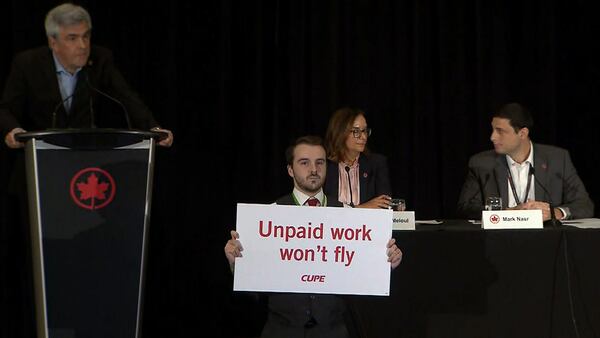 Air Canada to cancel 500 flights ahead of possible strike as union disrupts press conference