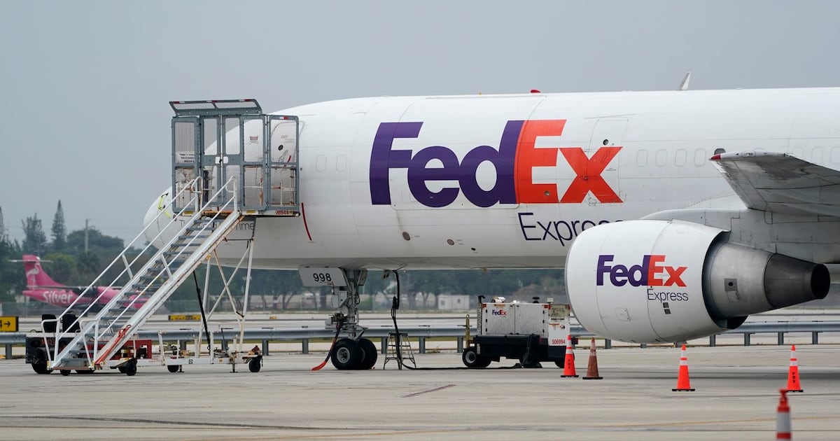 FedEx Freight set for market debut as it completes spinoff