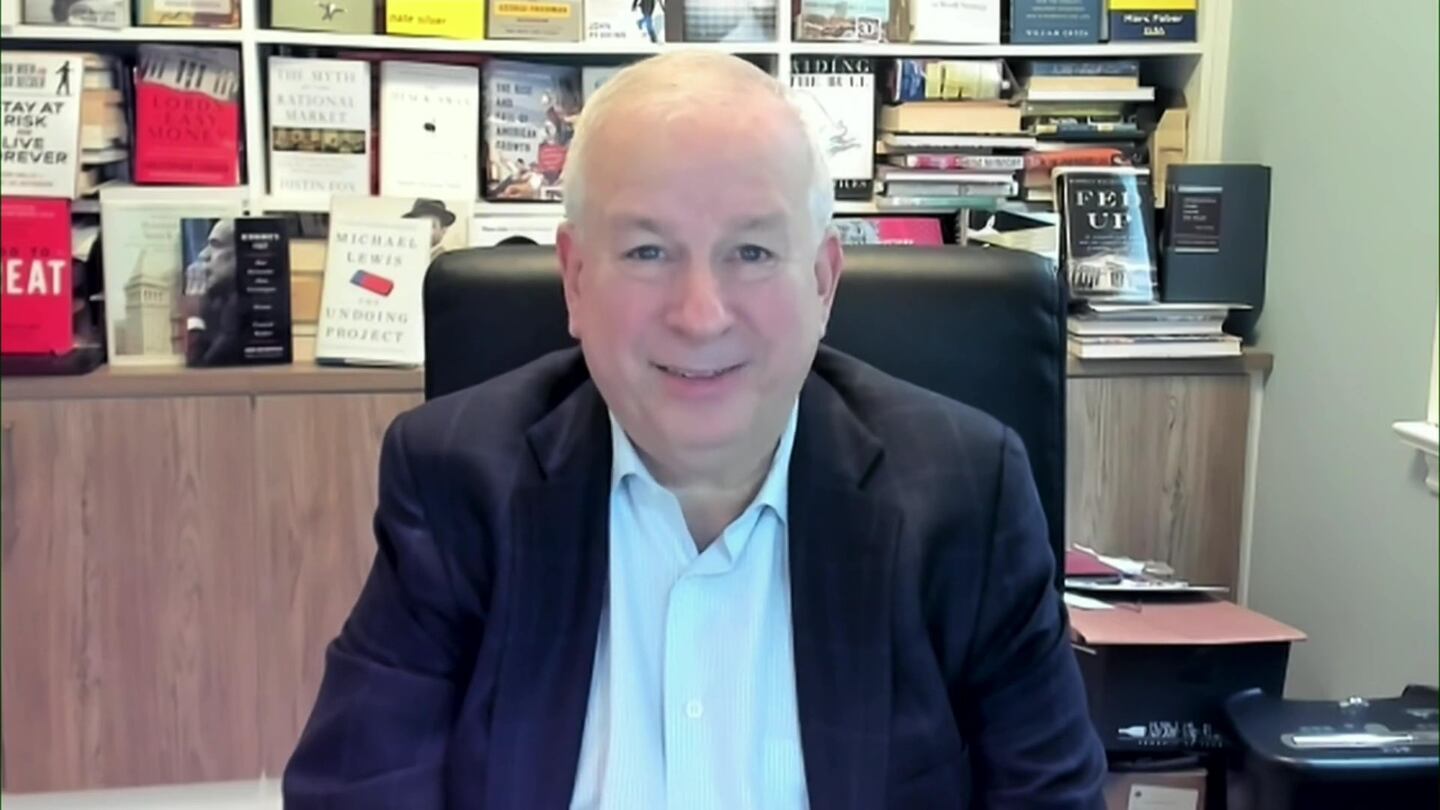 Why David Rosenberg has turned bullish on the loonie