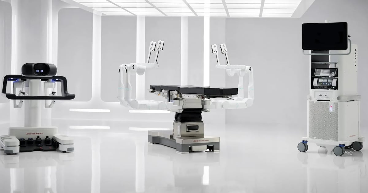 Johnson & Johnson’s robotic surgery device gets US marketing authorization