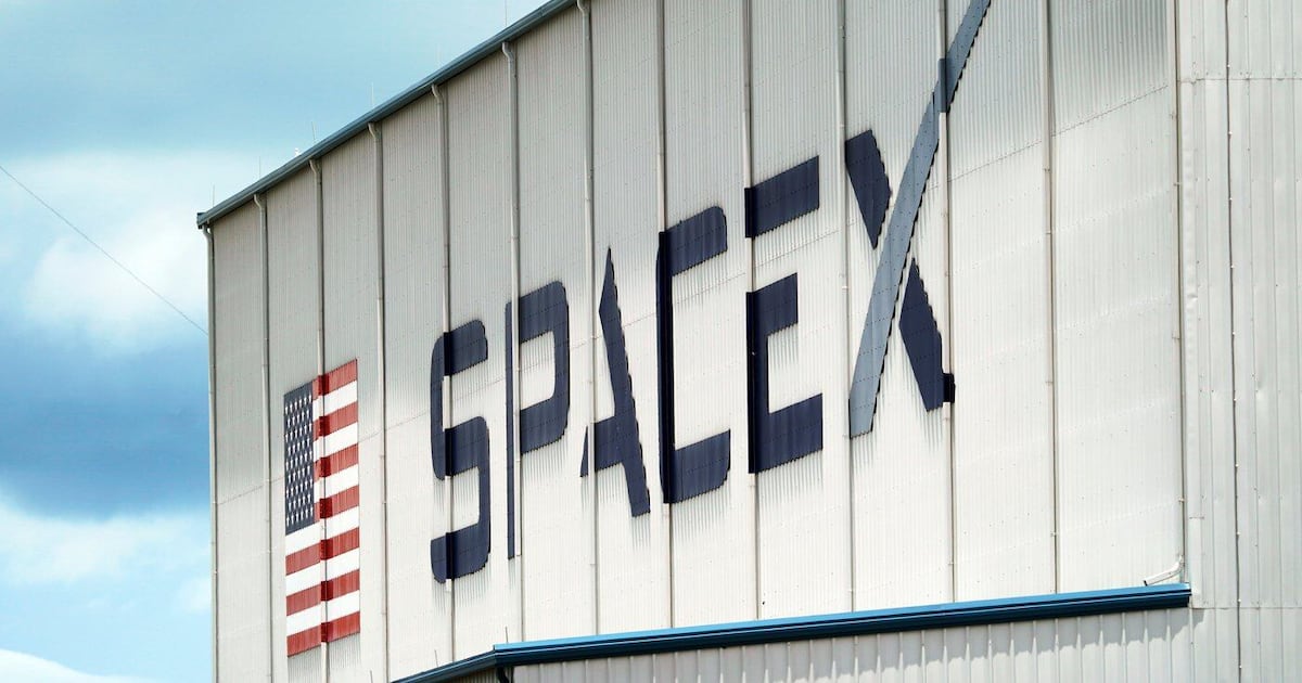 SpaceX said to target US$75 billion into IPO at $135 per share
