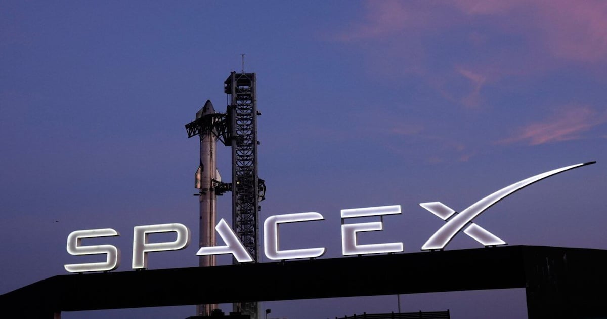 When is the right time to buy SpaceX?