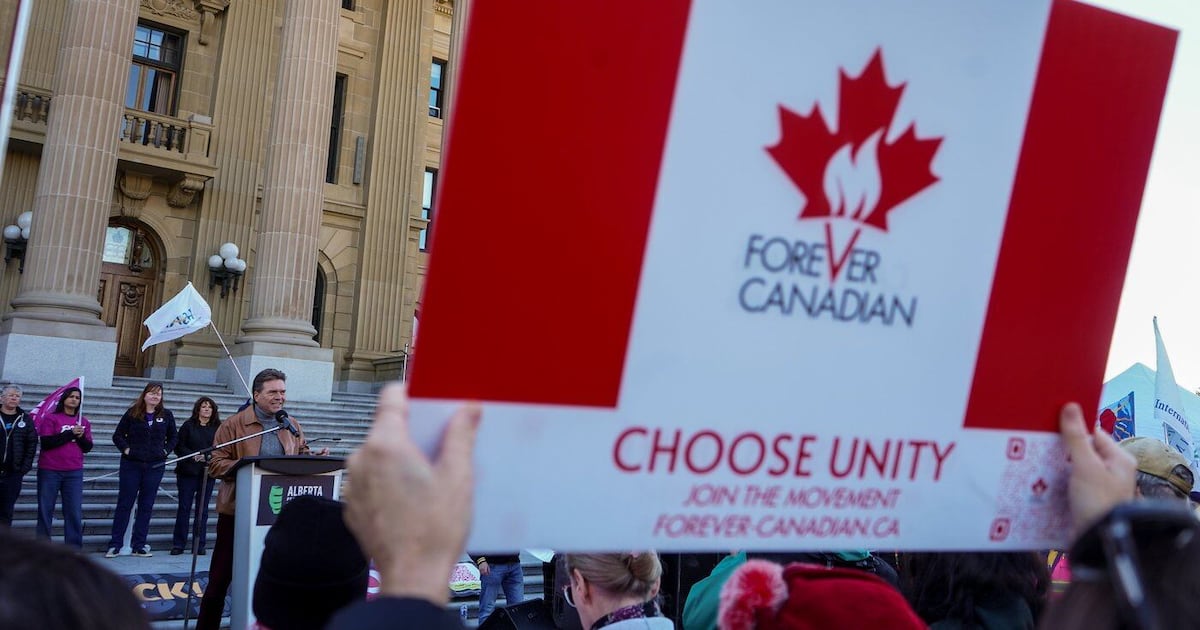 Edmonton supporters celebrate vote for a ‘United Canada’